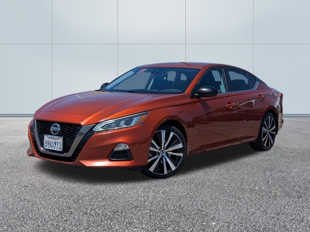 2020 Nissan Altima SR FWD