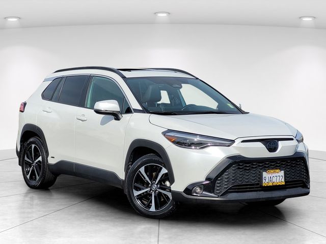 2023 Toyota Corolla Cross Hybrid XSE
