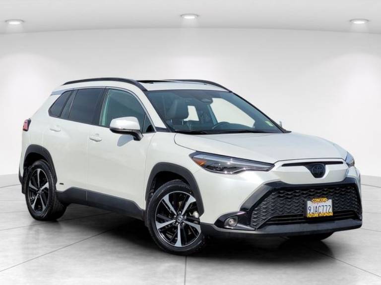 2023 Toyota Corolla Cross Hybrid XSE