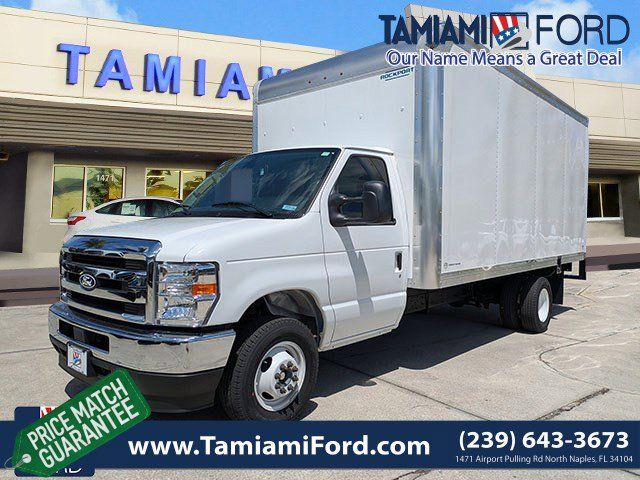 2026 Ford E-Series DRW E-450 Super Duty 176 in WB's photo