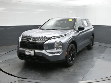 2024 Mitsubishi Outlander SE Black Edition