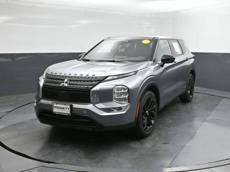 2024 Mitsubishi Outlander SE Black Edition