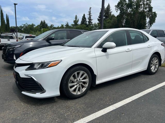 Used 2021 Toyota Camry LE