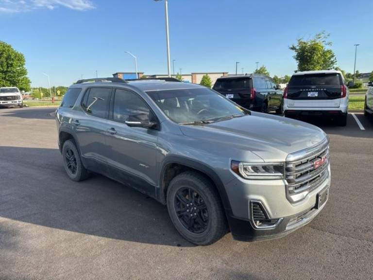 2023 GMC Acadia AT4