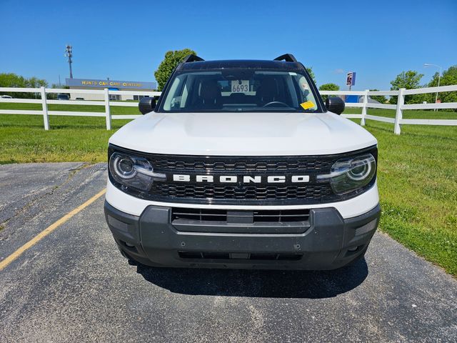 Used 2025 Ford Bronco Sport Outer Banks with VIN 3FMCR9CN9SRE34432 for sale in Kansas City