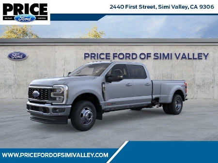 2026 Ford Super Duty F-350 DRW LARIAT