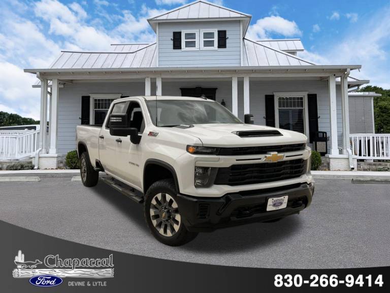 2025 Chevrolet Silverado 2500HD Custom