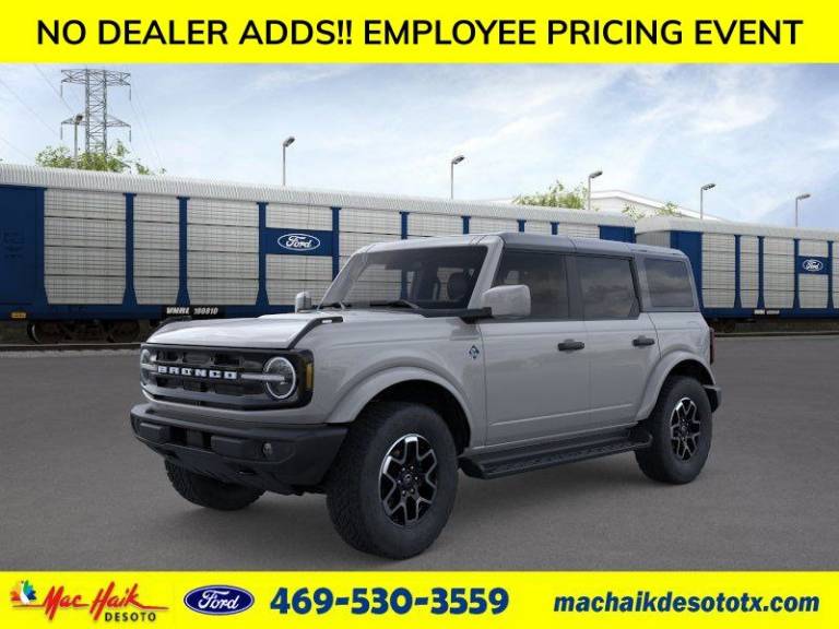 2026 Ford Bronco Outer Banks