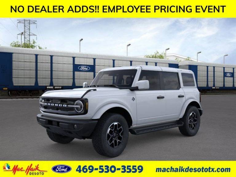 2026 Ford Bronco Outer Banks