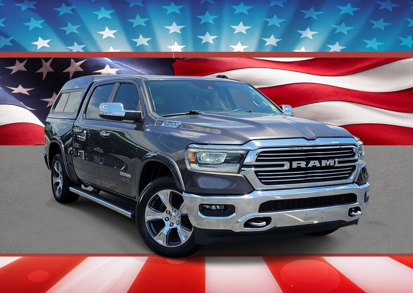 2022 RAM 1500 Laramie 4x4 Crew Cab 5'7's photo