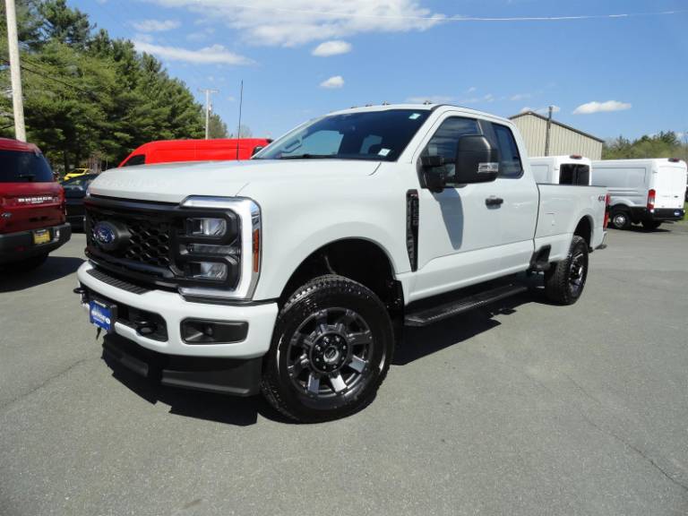 2025 Ford Super Duty F-250 SRW XL
