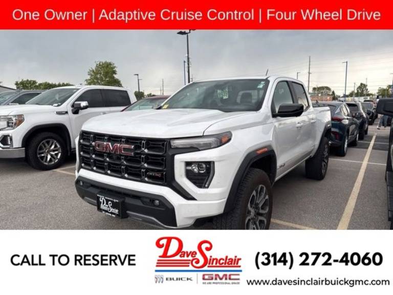 2024 GMC Canyon 4WD AT4