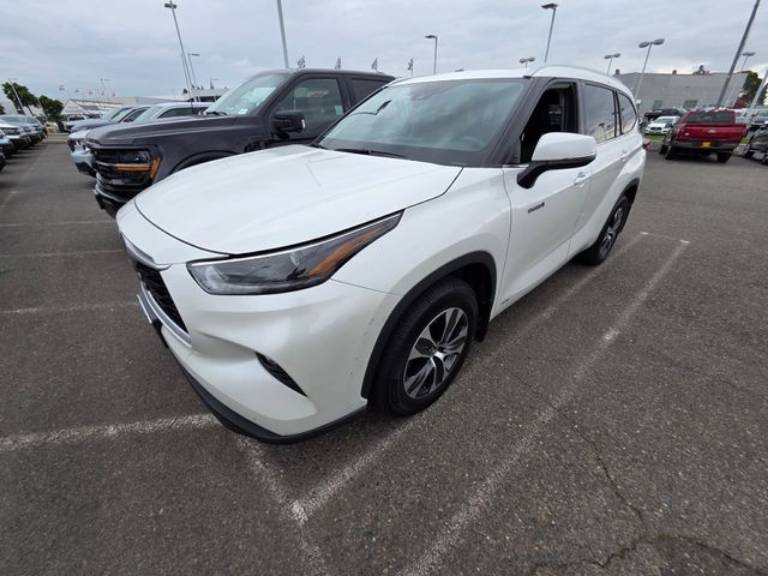 2021 Toyota Highlander Hybrid XLE