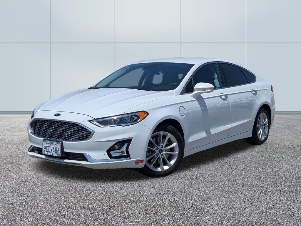 2019 Ford Fusion Energi Titanium