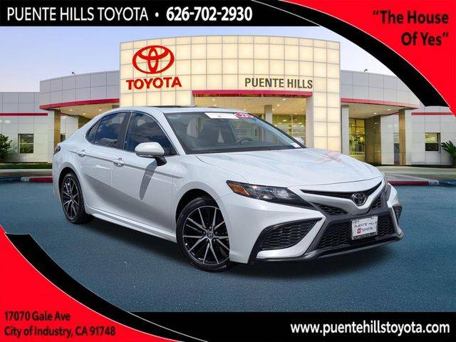 2023 Toyota Camry SE