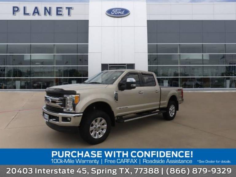 2017 Ford Super Duty F-250 SRW XLT 4WD Crew Cab 6.75' Box