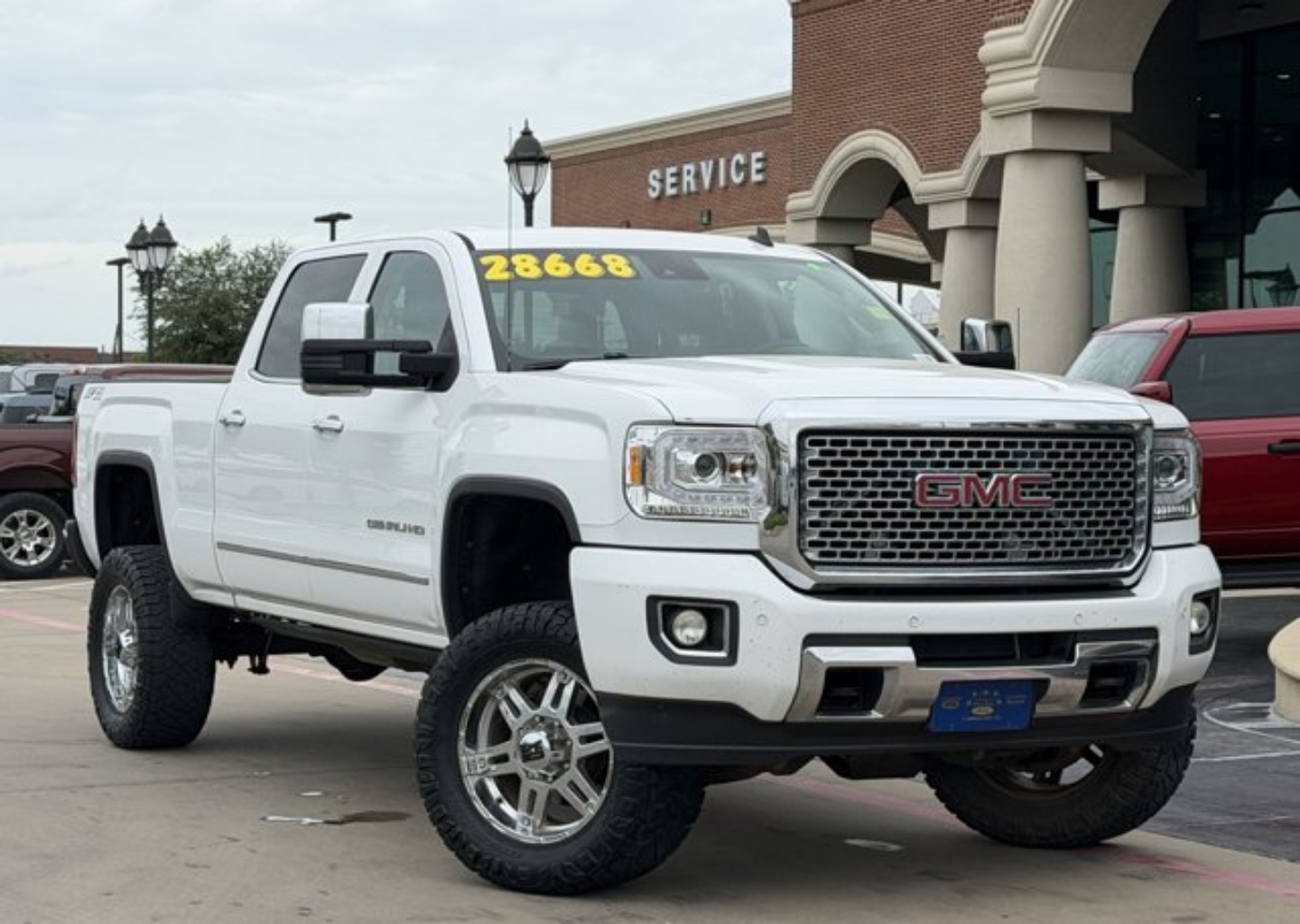 2015 GMC Sierra 4WD Crew Cab Short Box's photo
