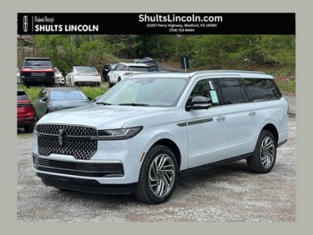 2026 Lincoln Navigator L Reserve