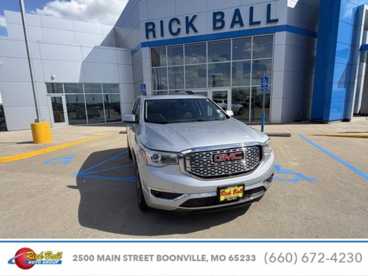 2019 GMC Acadia Denali AWD's photo
