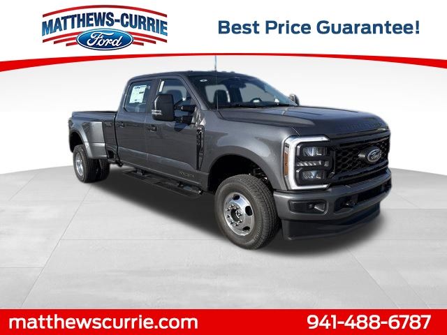 2026 Ford F-350 XL 4x4 Crew Cab 8' Box DRW's photo