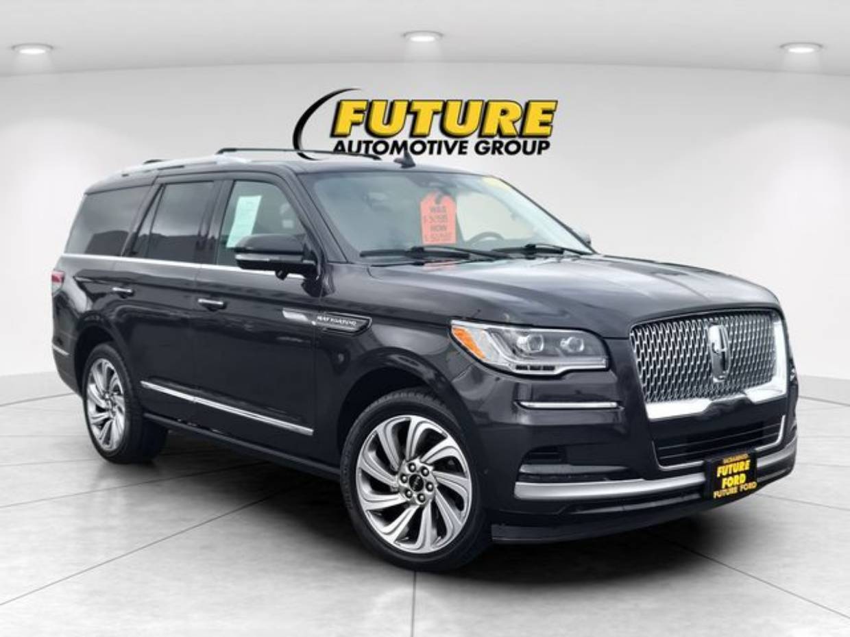 2023 Lincoln Navigator Reserve 4WD's photo