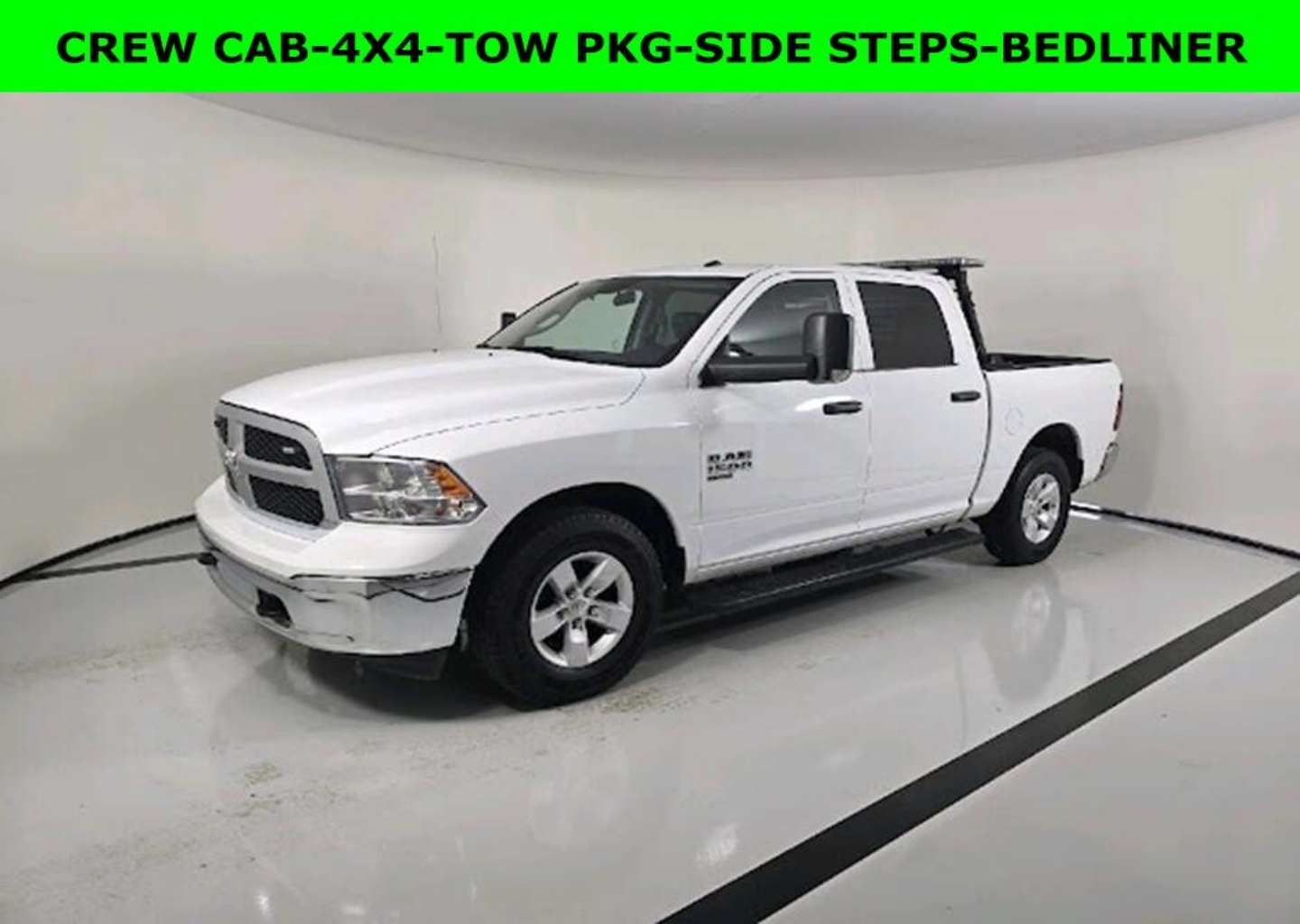 2022 RAM 1500 Classic Tradesman 4x4 Crew Cab 5'7's photo