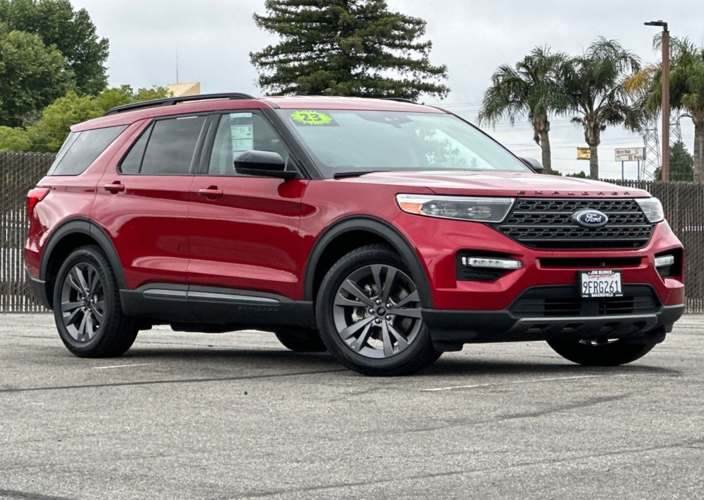 2023 Ford Explorer XLT RWD's photo