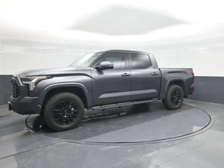 2024 Toyota Tundra 4WD SR5