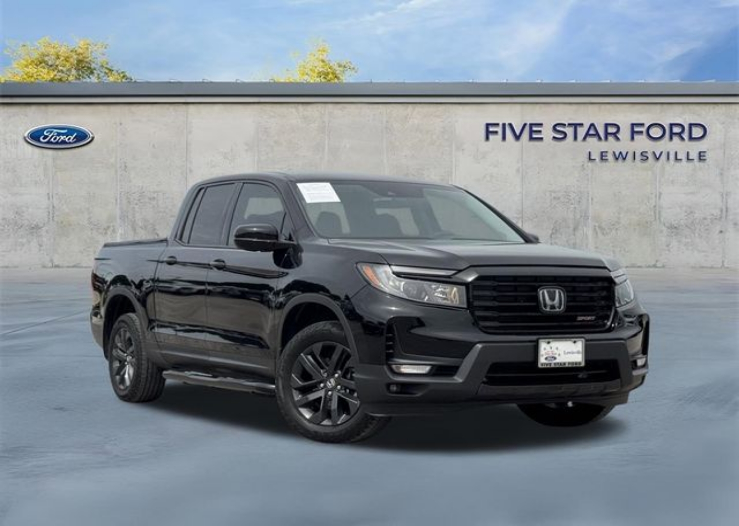 2023 Honda Ridgeline Sport AWD's photo