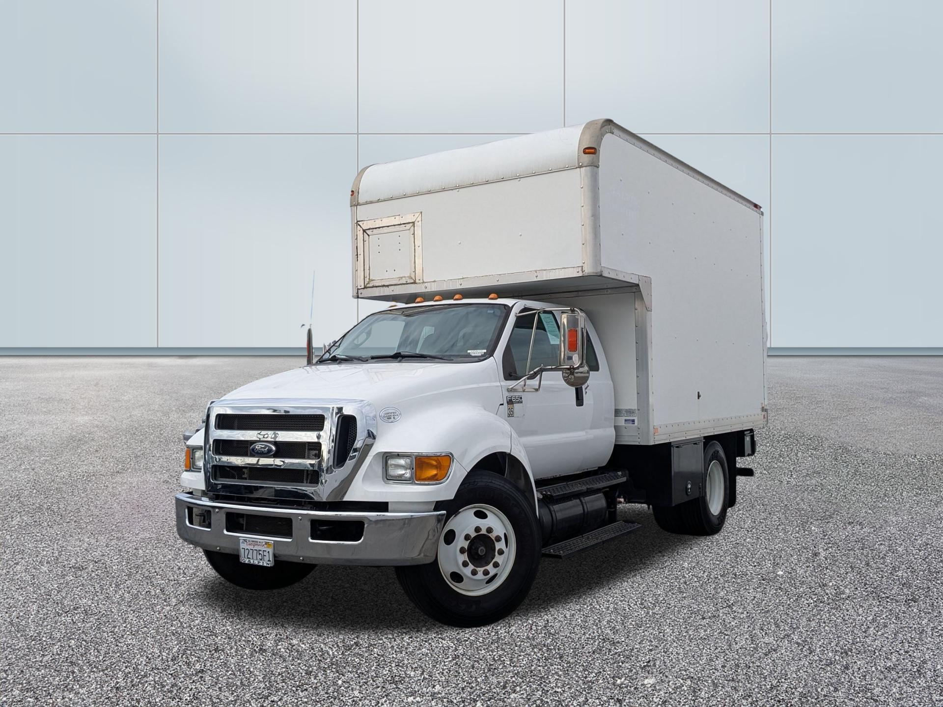 2015 Ford F-650's photo