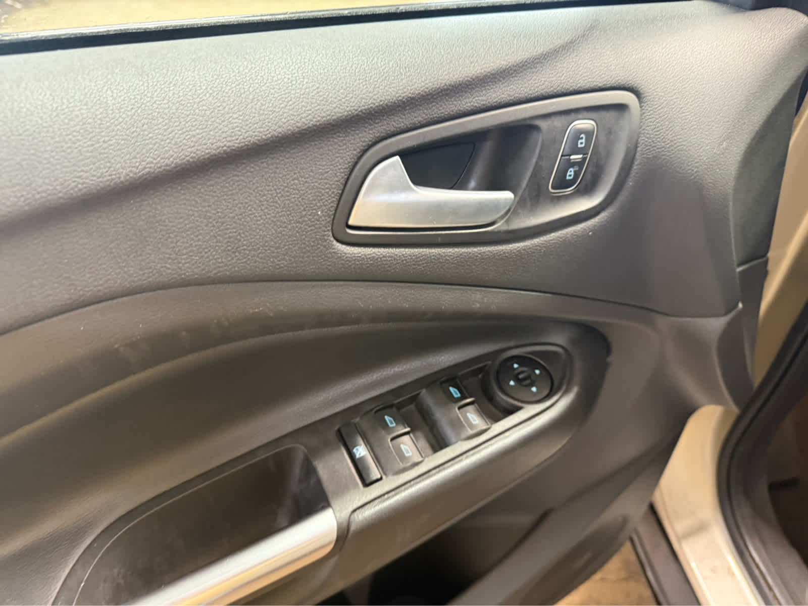 2018 Ford Escape SE - Photo 7