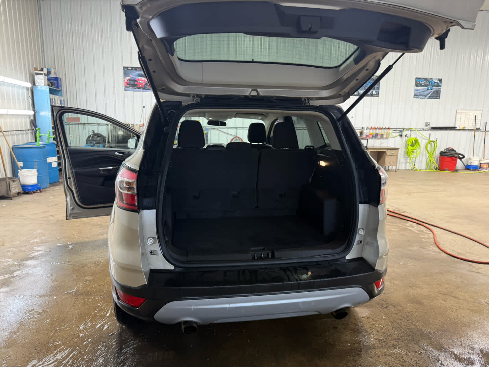 2018 Ford Escape SE - Photo 16