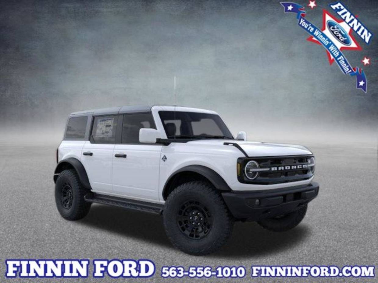 2026 Ford Bronco Outer Banks 4x4's photo
