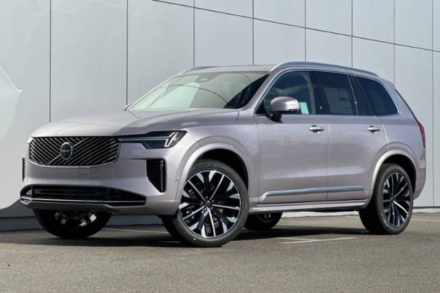 2026 Volvo XC90 B6 Plus 7-Seater