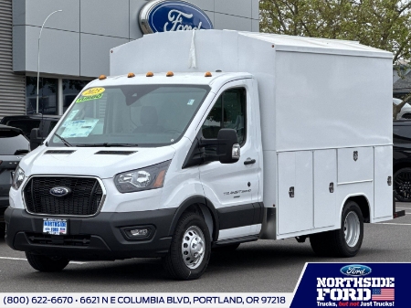 2025 Ford Transit Chassis Base