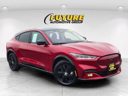 2023 Ford Mustang Mach-E California Route 1