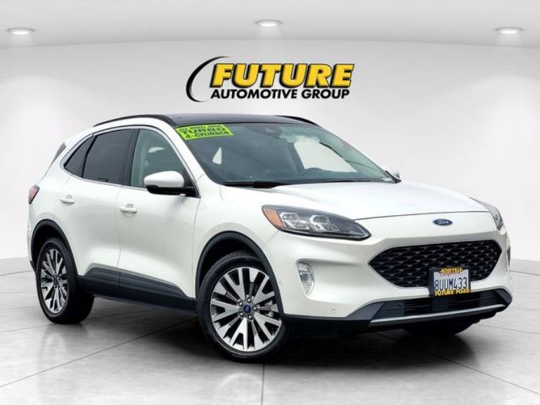 2020 Ford Escape Titanium