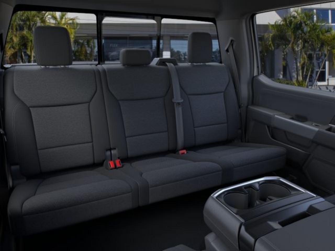 2025 Ford F-150 XLT - Photo 12