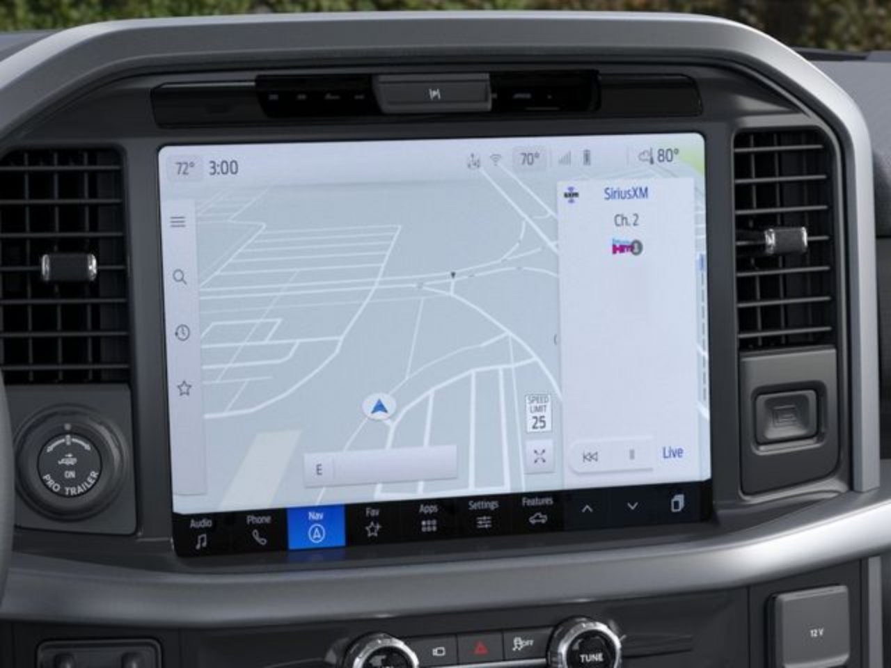 2025 Ford F-150 XLT - Photo 15