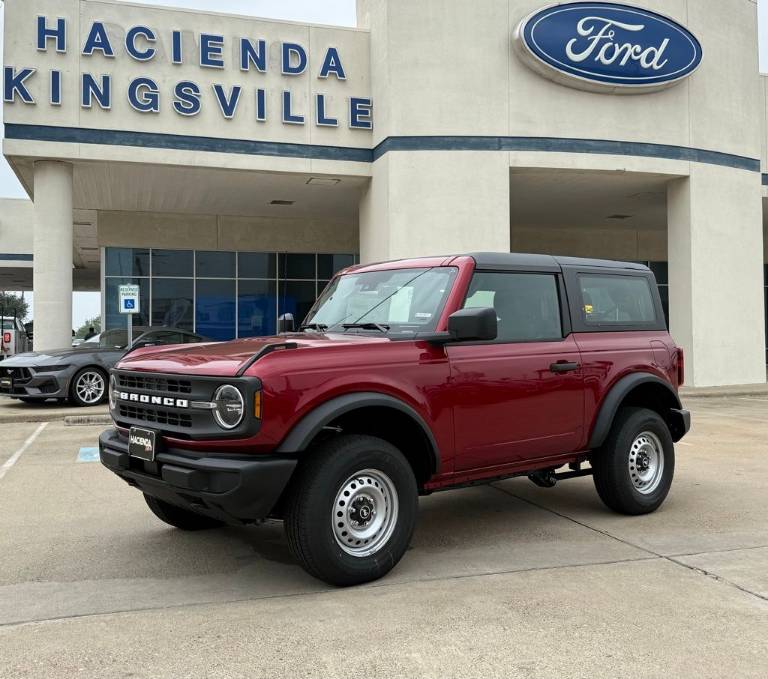 2026 Ford Bronco Base