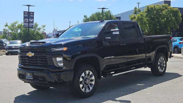 2026 Chevrolet Silverado 2500HD Custom