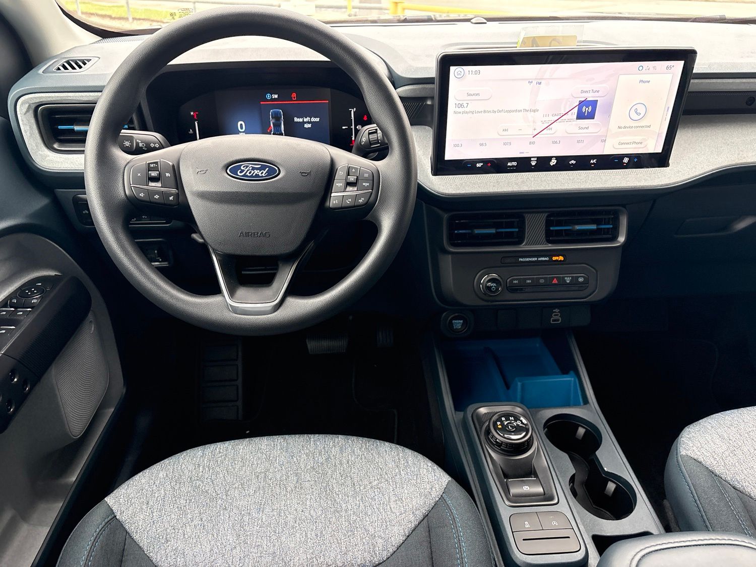 2025 Ford Maverick XLT - Photo 13