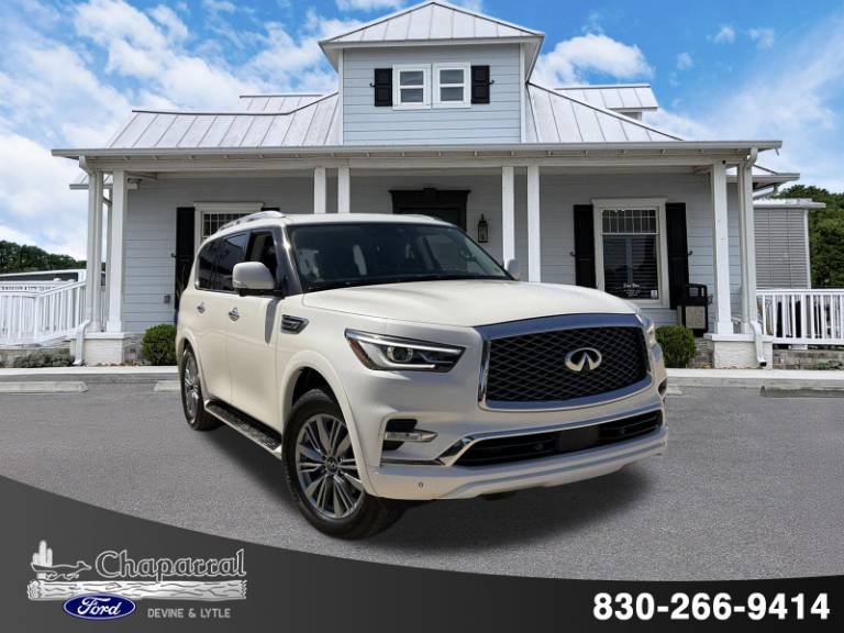 2024 INFINITI QX80 LUXE