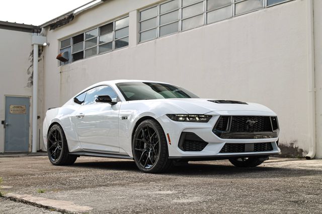2026 Ford Mustang GT Fastback's photo