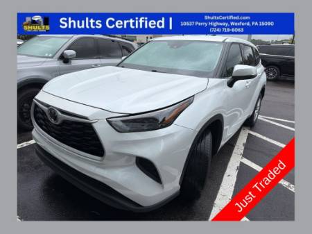 2022 Toyota Highlander L