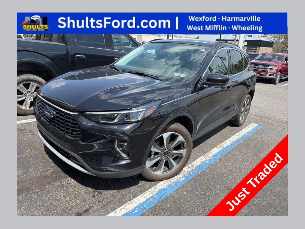 Used 2023 Ford Escape Platinum