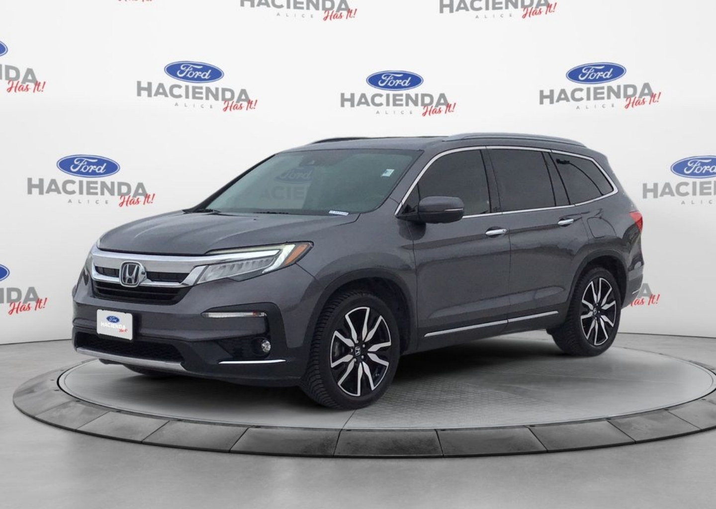 2020 Honda Pilot 2WD Touring's photo