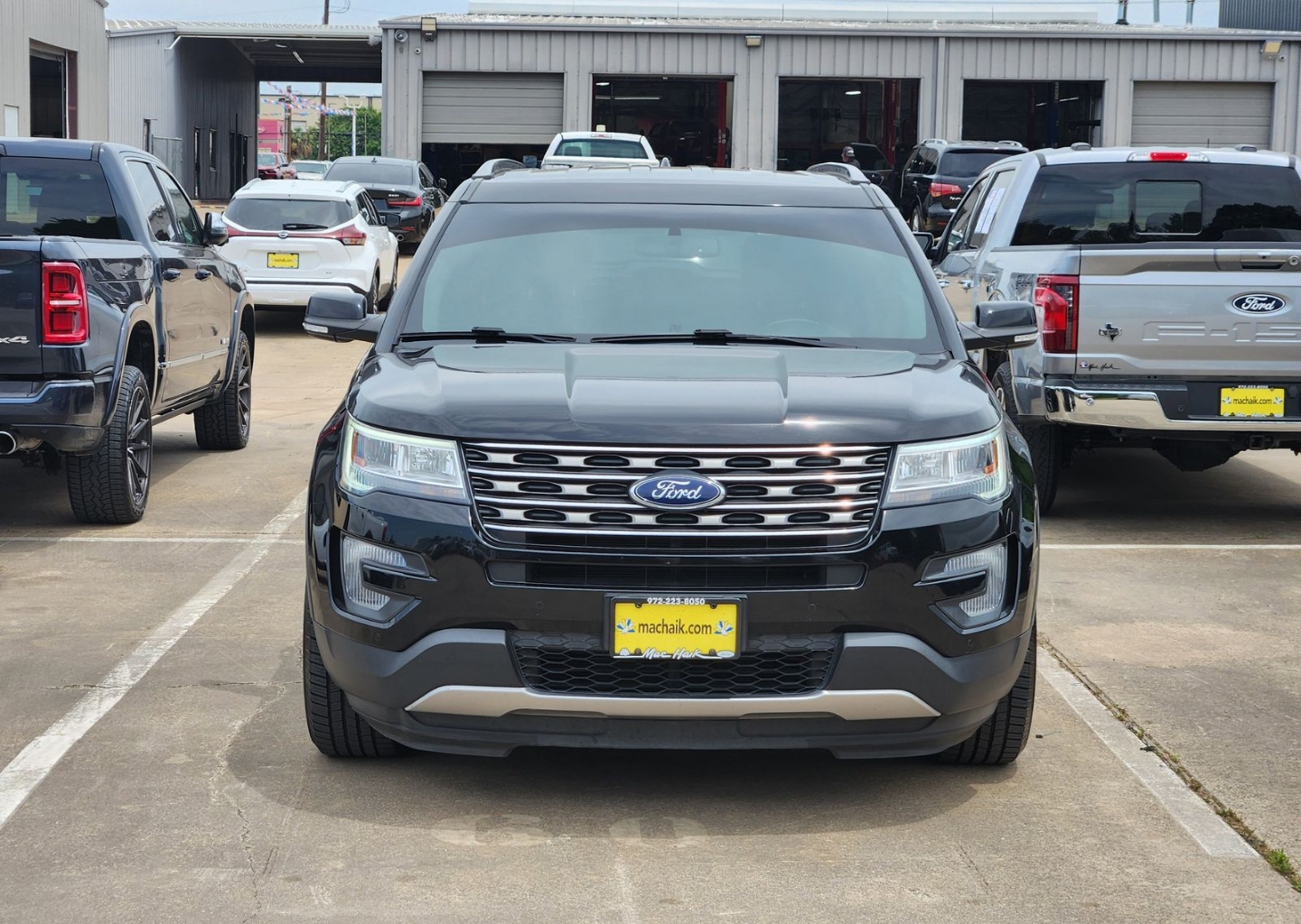 Used 2017 Ford Explorer XLT with VIN 1FM5K7D84HGD85070 for sale in DeSoto, TX