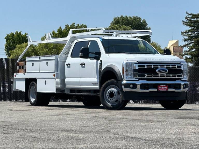 2026 Ford F-450SD XL Contractor Body