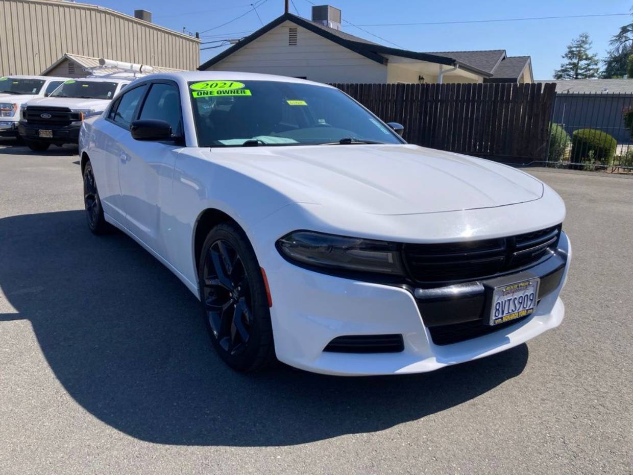 Used 2021 Dodge Charger SXT with VIN 2C3CDXBG7MH511425 for sale in Exeter, CA